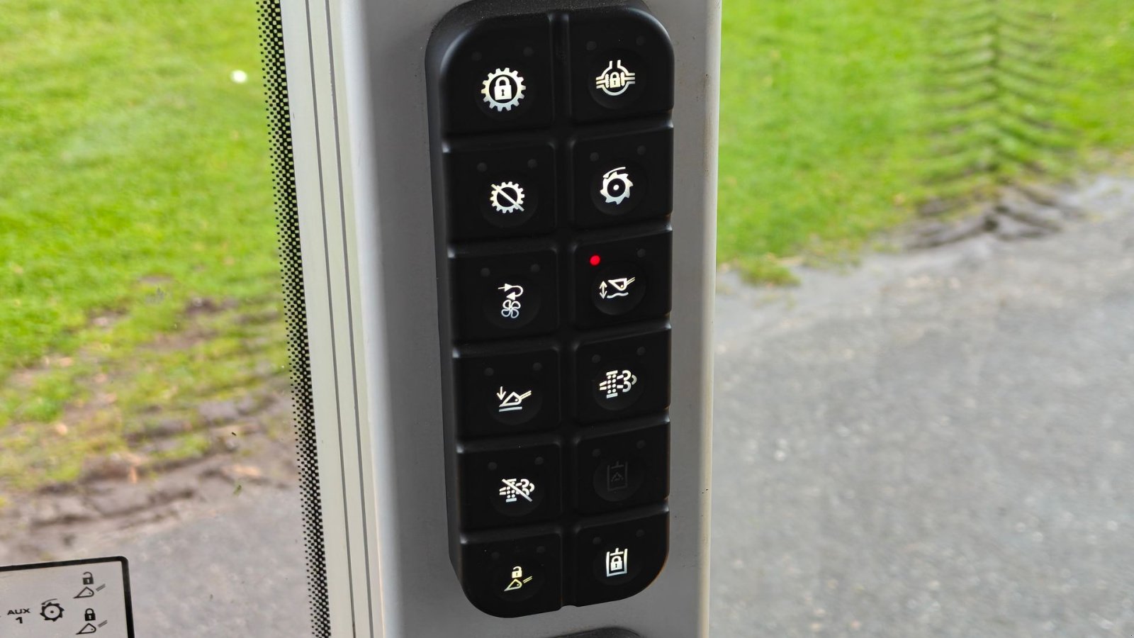 Radlader des Typs JCB 435s, Gebrauchtmaschine in Holstebro (Bild 21)