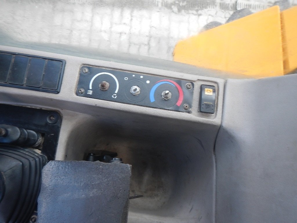 Radlader van het type JCB 436 HT B, Gebrauchtmaschine in Aabenraa (Foto 24)