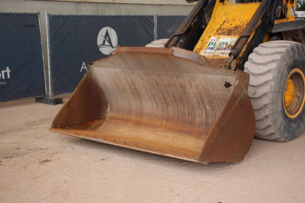 Radlader van het type JCB 436HT, Gebrauchtmaschine in Antwerpen (Foto 10)