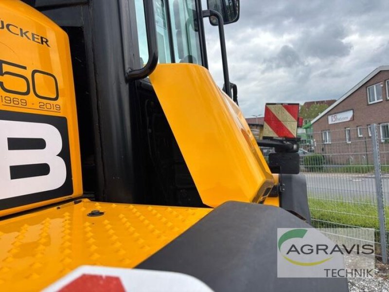Radlader des Typs JCB 437 HT HL, Gebrauchtmaschine in Salzkotten (Bild 5)