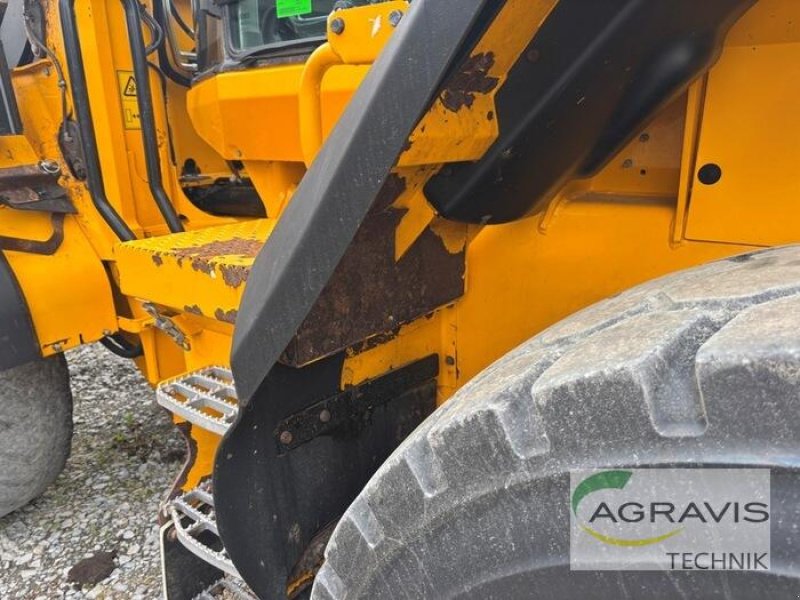 Radlader des Typs JCB 437 HT HL, Gebrauchtmaschine in Salzkotten (Bild 11)