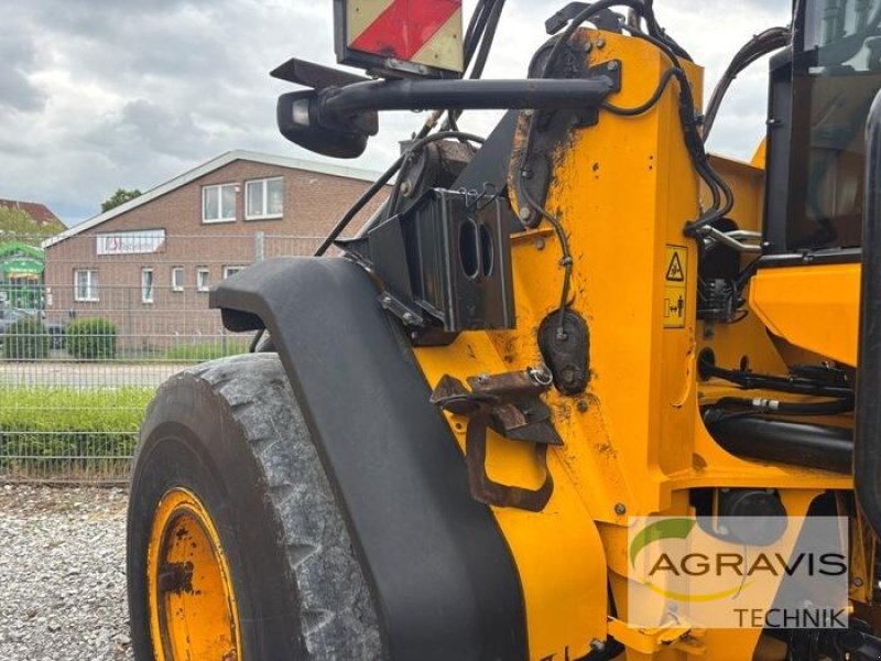 Radlader des Typs JCB 437 HT HL, Gebrauchtmaschine in Salzkotten (Bild 10)