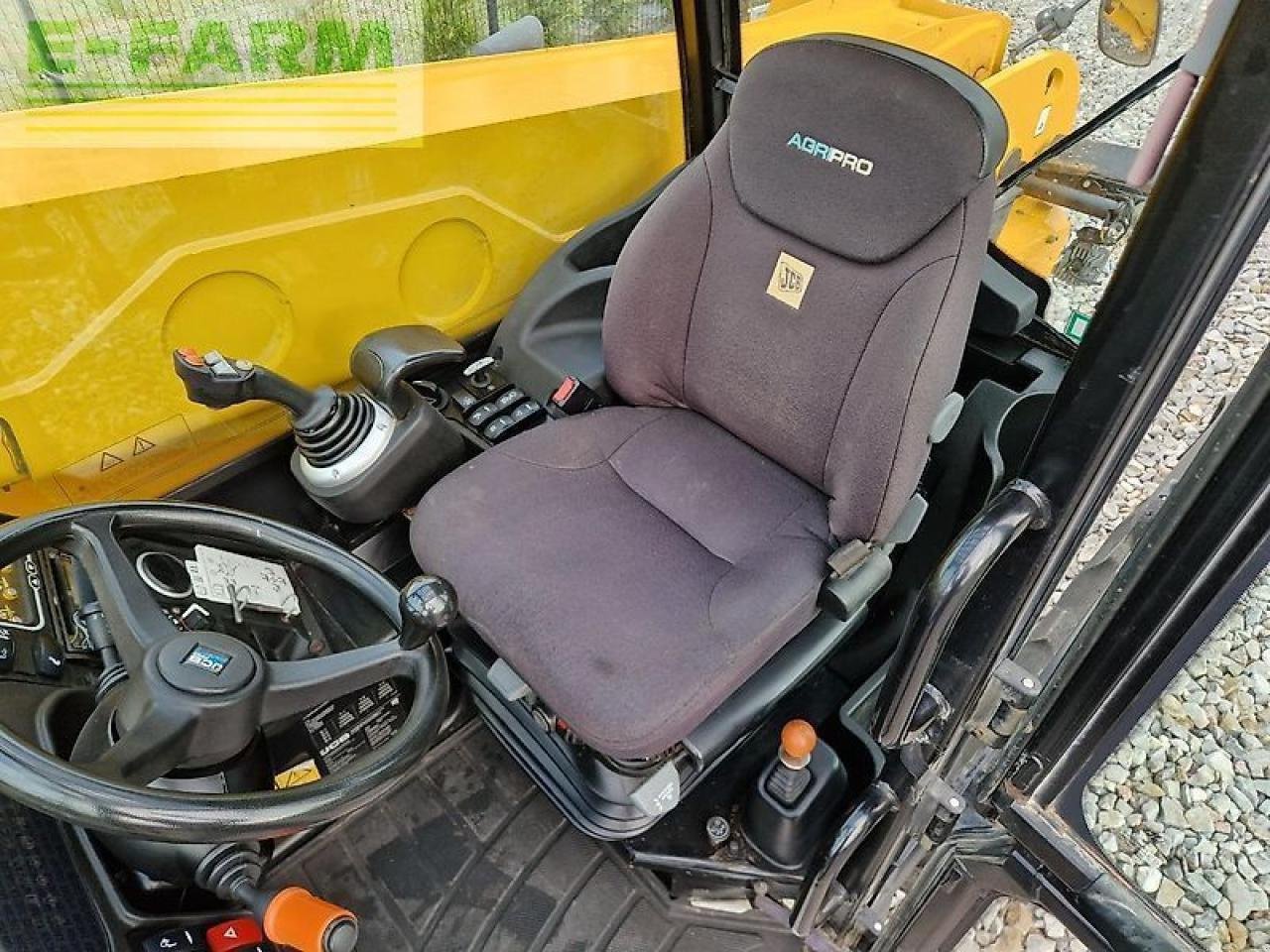 Radlader tip JCB 531-70 agripro dualtech vt, Gebrauchtmaschine in ZELOW (Poză 13)