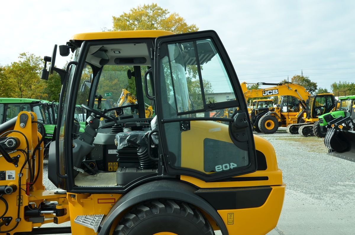 Radlader des Typs JCB Radlader 409, Neumaschine in Wien (Bild 3)