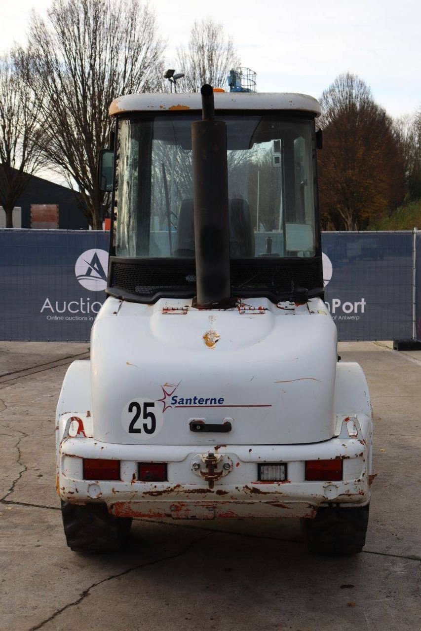 Radlader του τύπου JCB Santerne ZX, Gebrauchtmaschine σε Antwerpen (Φωτογραφία 5)