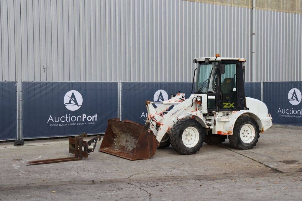 Radlader του τύπου JCB Santerne ZX, Gebrauchtmaschine σε Antwerpen (Φωτογραφία 10)