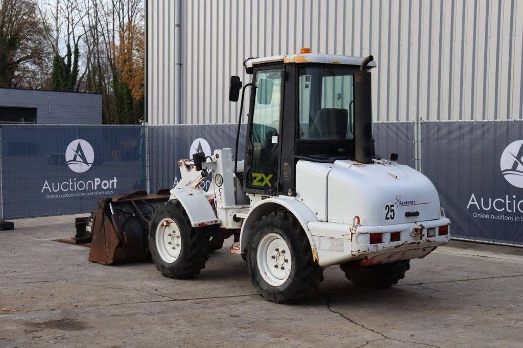 Radlader του τύπου JCB Santerne ZX, Gebrauchtmaschine σε Antwerpen (Φωτογραφία 4)