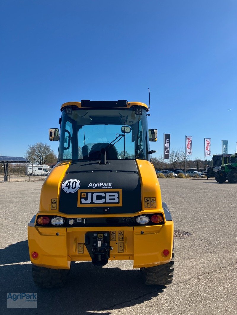 Radlader of the type JCB TM 220 AGRI, Neumaschine in Kirchdorf (Picture 3)
