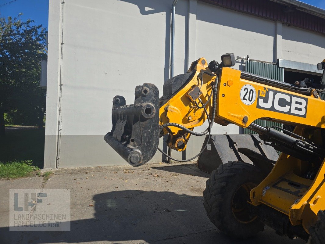 Radlader tip JCB TM 220, Gebrauchtmaschine in Burg/Spreewald (Poză 8)