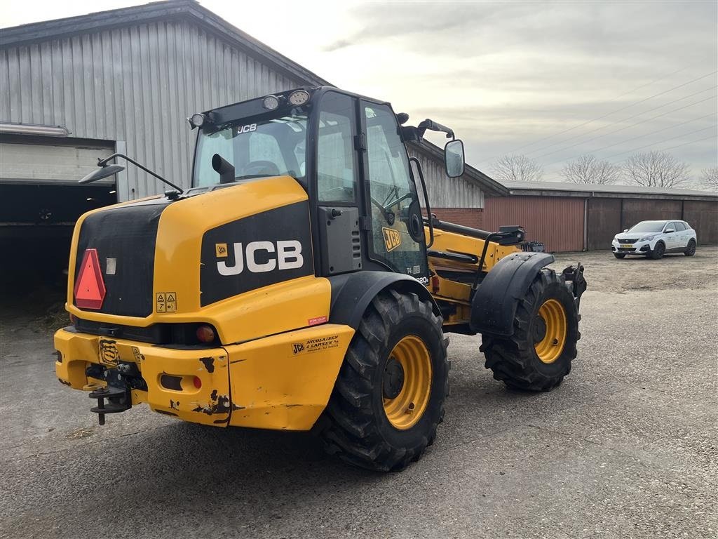 Radlader typu JCB TM 320S, Gebrauchtmaschine v Brørup (Obrázek 3)