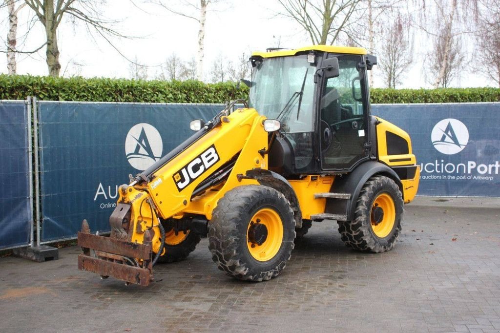 Radlader del tipo JCB TM220, Gebrauchtmaschine In Antwerpen (Immagine 9)
