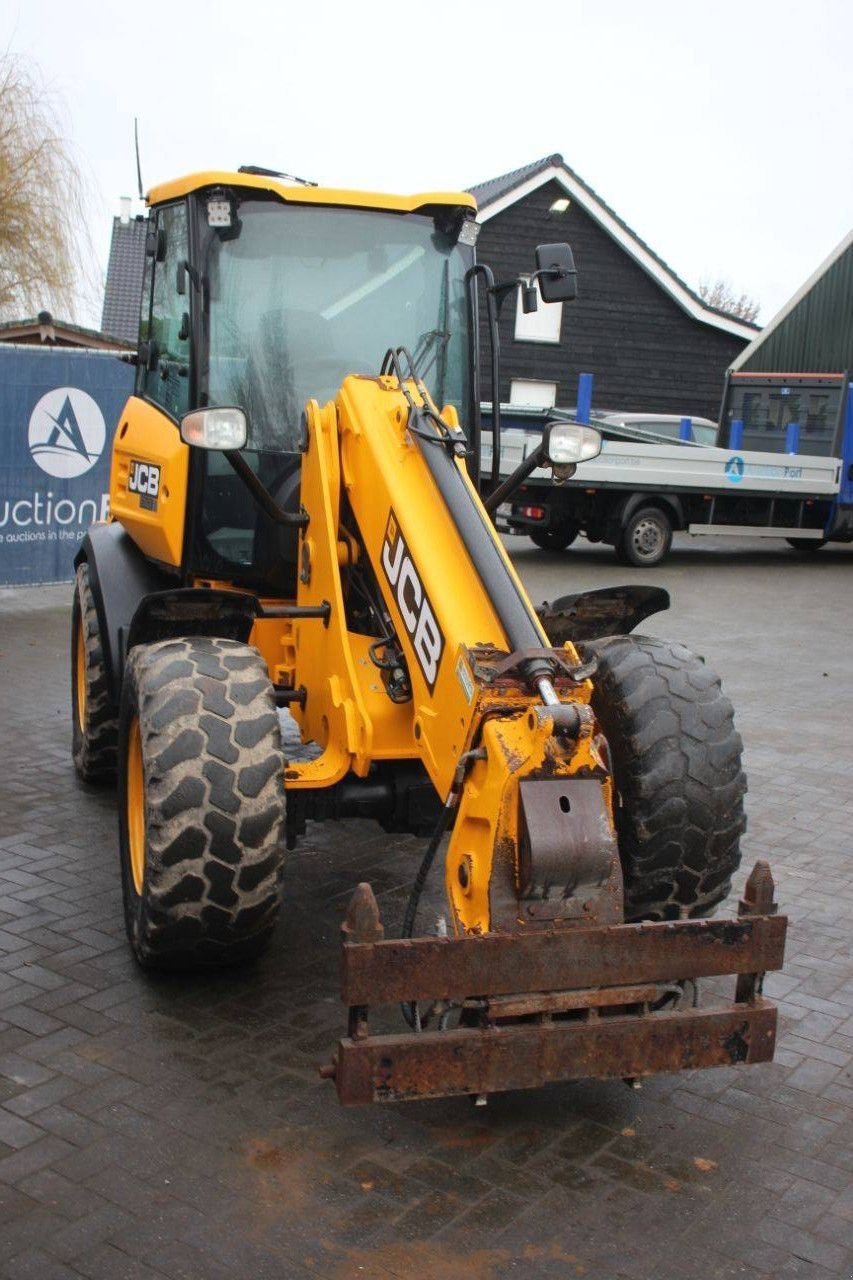 Radlader of the type JCB TM220, Gebrauchtmaschine in Antwerpen (Picture 7)