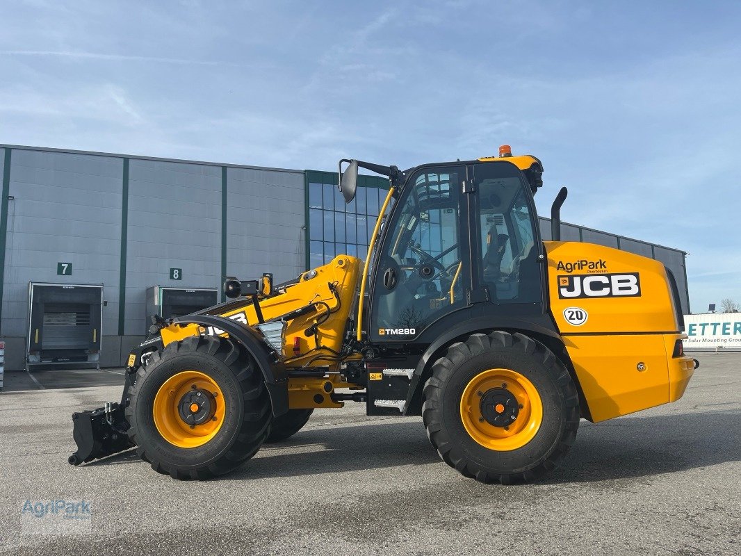 Radlader typu JCB TM280 AGRI STUFEV Demomaschine Teleskopradlader, Gebrauchtmaschine v Kirchdorf (Obrázek 2)