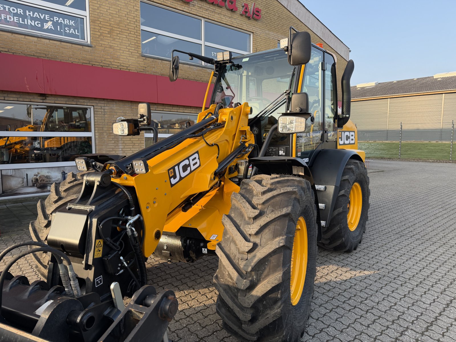 Radlader типа JCB TM320, Gebrauchtmaschine в Viborg (Фотография 5)