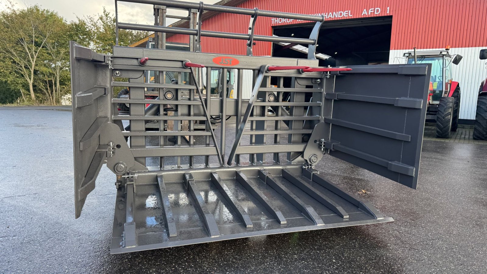 Radlader of the type JST GRÆSGREB FABRIKSNY MED MAJSPLADER TIL OMGÅENDE LEVERING!, Gebrauchtmaschine in Nørager (Picture 4)