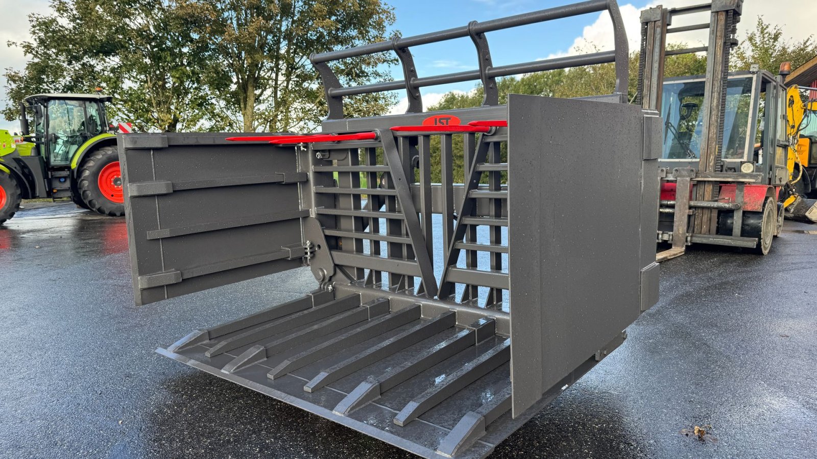 Radlader of the type JST GRÆSGREB FABRIKSNY MED MAJSPLADER TIL OMGÅENDE LEVERING!, Gebrauchtmaschine in Nørager (Picture 1)