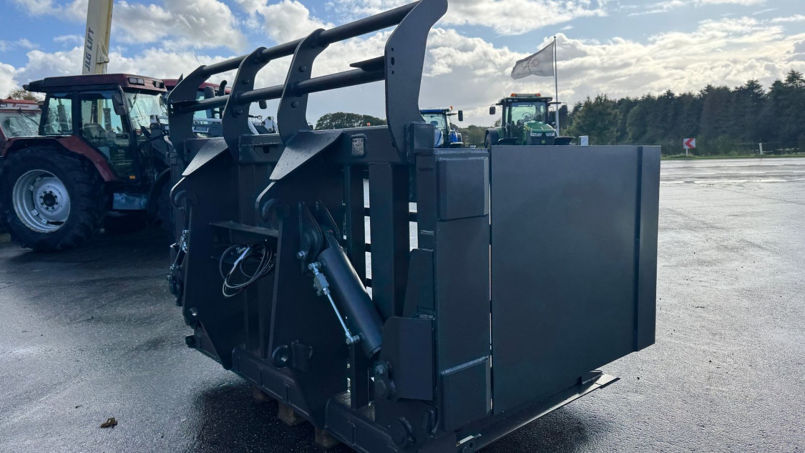 Radlader of the type JST GRÆSGREB FABRIKSNY MED MAJSPLADER TIL OMGÅENDE LEVERING!, Gebrauchtmaschine in Nørager (Picture 10)