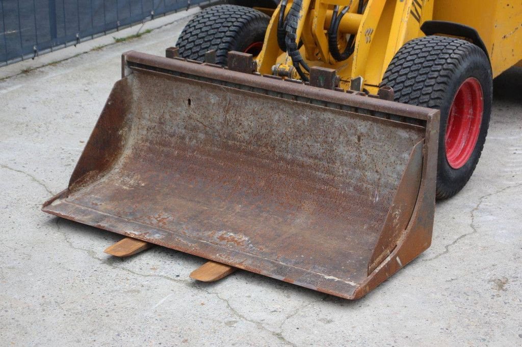 Radlader van het type Knikmops 90, Gebrauchtmaschine in Antwerpen (Foto 10)