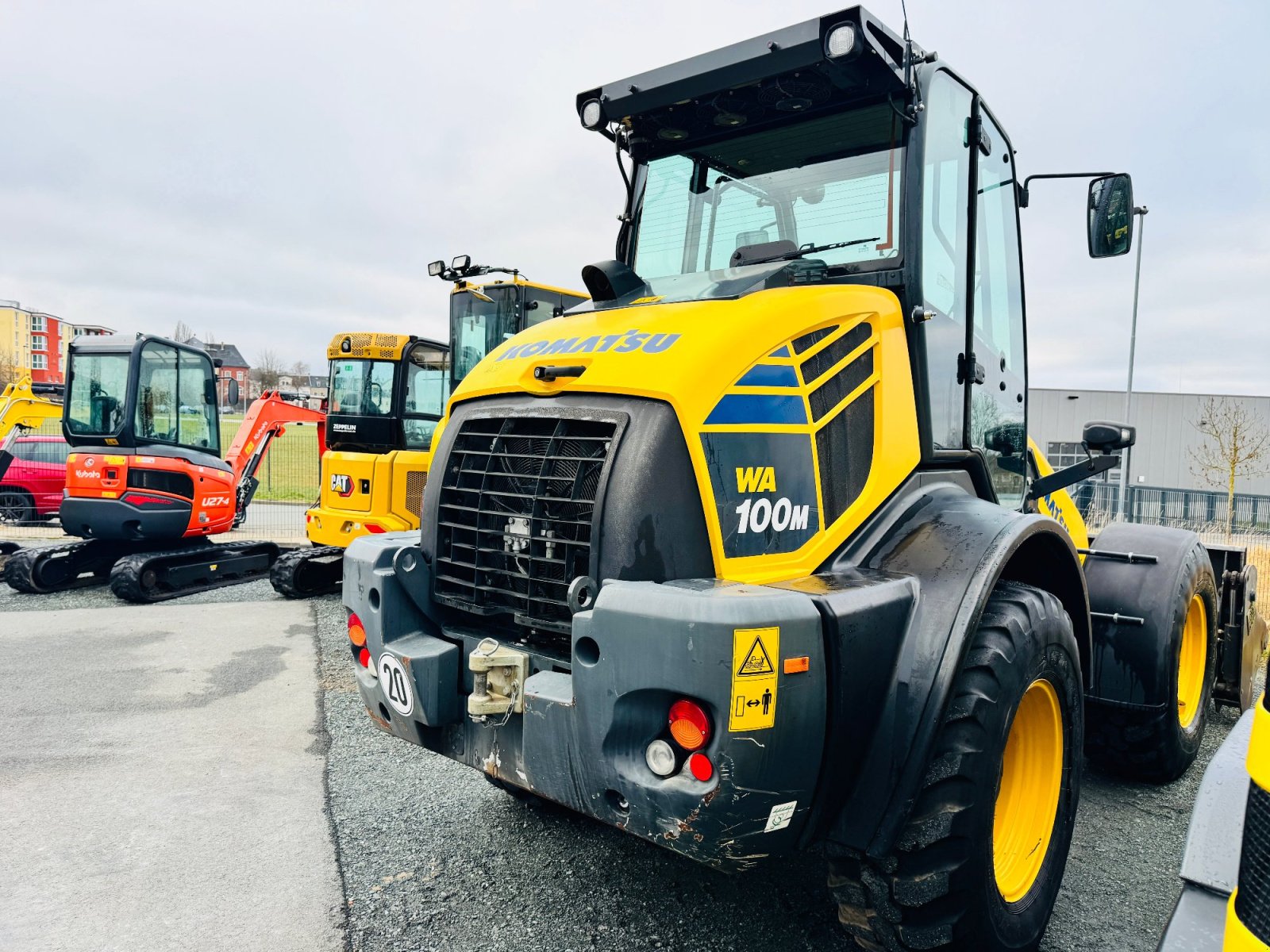 Radlader of the type Komatsu WA 100 M-8, Gebrauchtmaschine in Falkenstein (Picture 3)