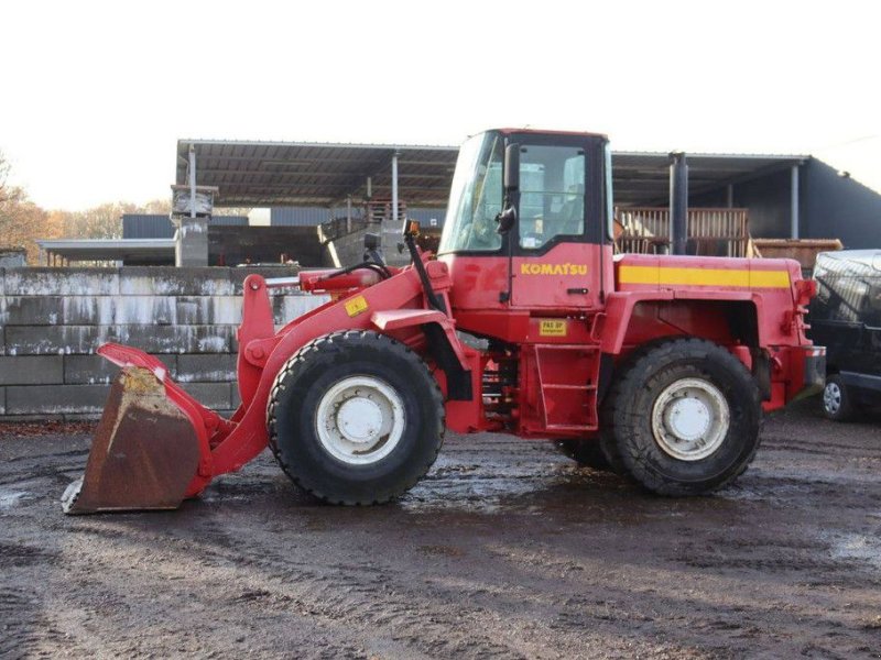 Radlader typu Komatsu WA 270-3, Gebrauchtmaschine v Antwerpen (Obrázek 1)