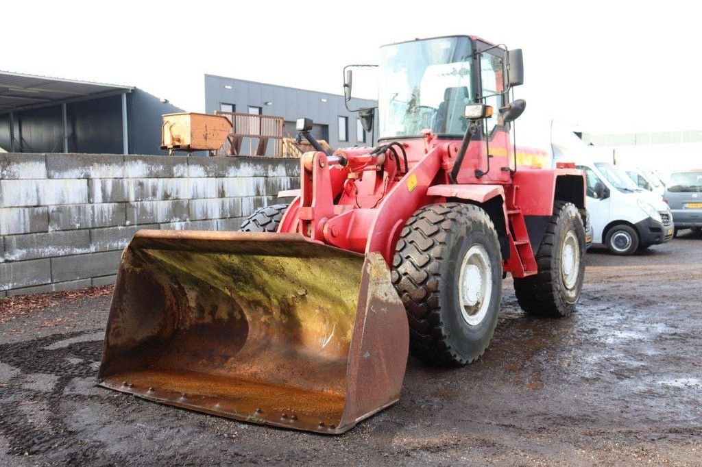 Radlader des Typs Komatsu WA 270-3, Gebrauchtmaschine in Antwerpen (Bild 10)