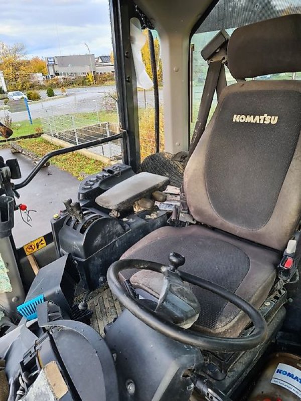 Radlader des Typs Komatsu WA 500-7, Gebrauchtmaschine in Fürstenstein (Bild 6)