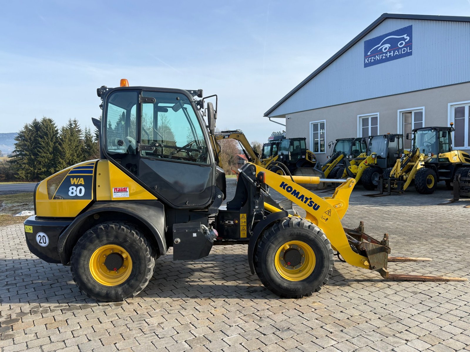 Radlader des Typs Komatsu WA 80-6, Gebrauchtmaschine in Neureichenau (Bild 4)