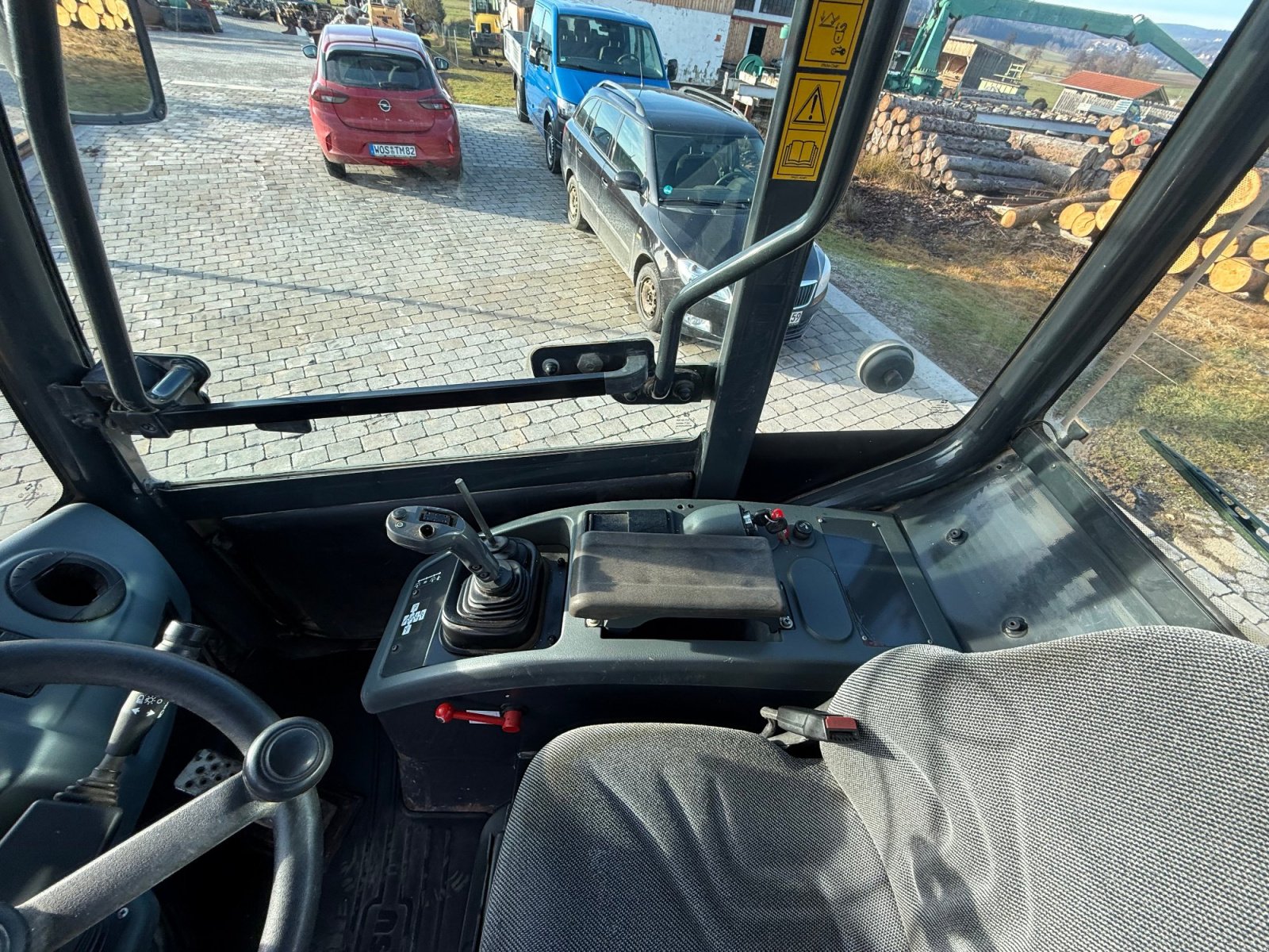 Radlader des Typs Komatsu WA 80-6, Gebrauchtmaschine in Neureichenau (Bild 14)