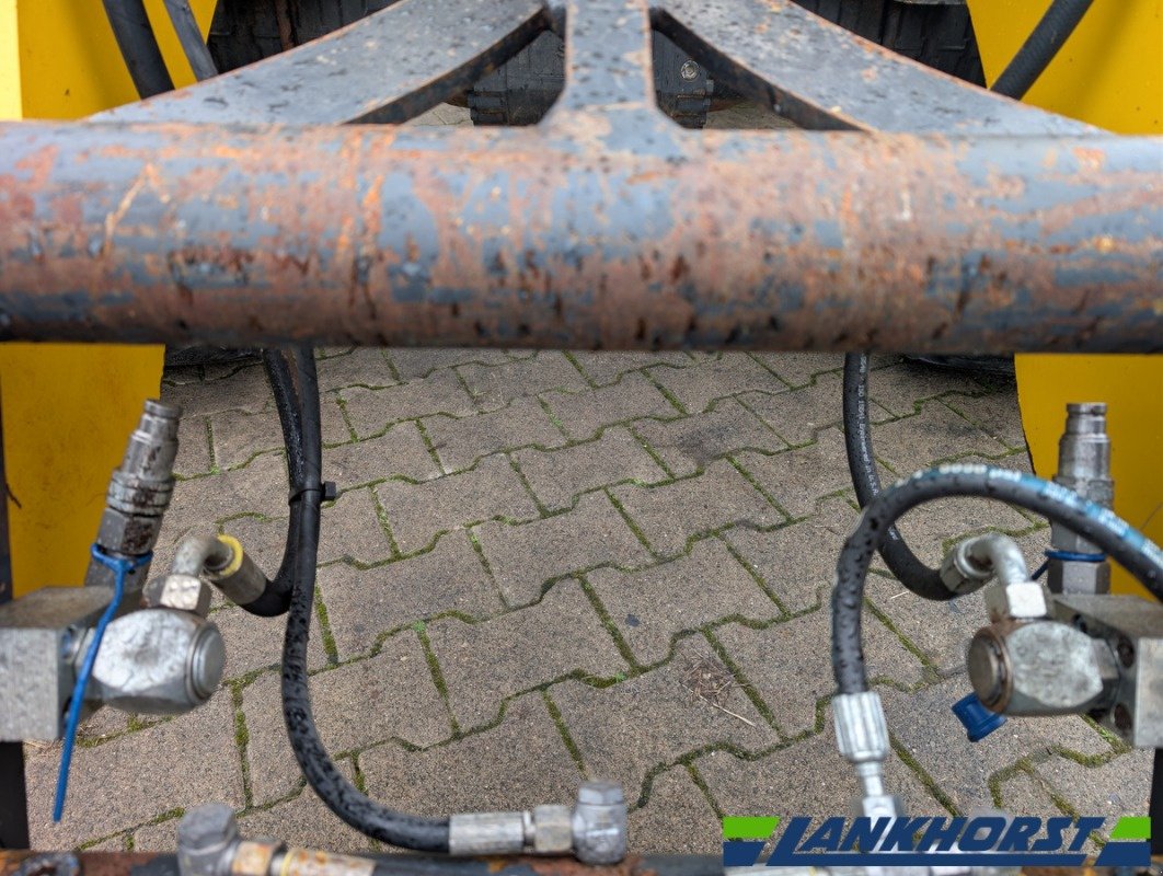 Radlader des Typs Komatsu WA 80M-8, Gebrauchtmaschine in Neuenkirchen / Bramsche (Bild 8)