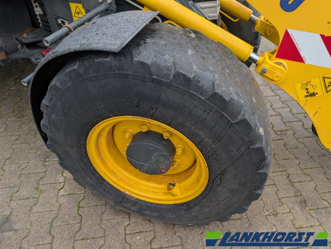 Radlader des Typs Komatsu WA 80M-8, Gebrauchtmaschine in Neuenkirchen / Bramsche (Bild 13)