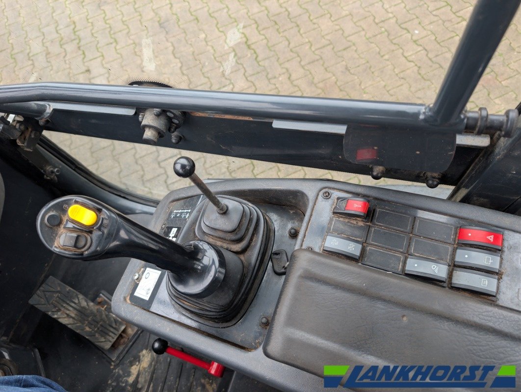 Radlader des Typs Komatsu WA 80M-8, Gebrauchtmaschine in Neuenkirchen / Bramsche (Bild 16)