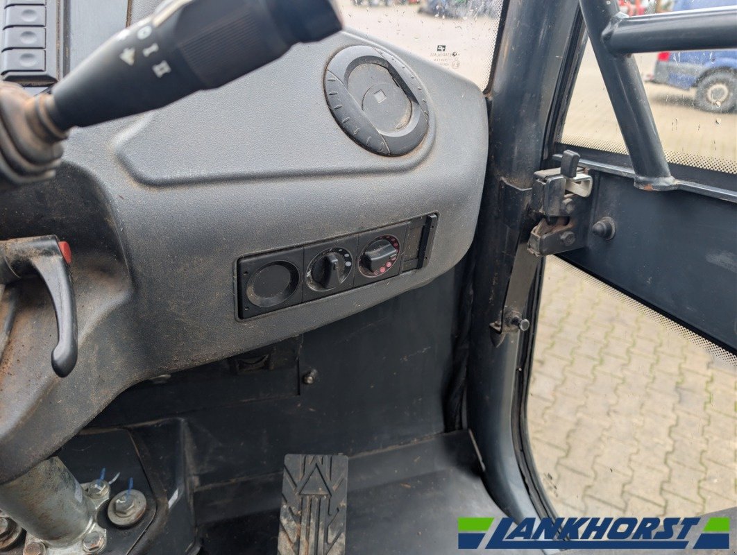 Radlader des Typs Komatsu WA 80M-8, Gebrauchtmaschine in Neuenkirchen / Bramsche (Bild 18)