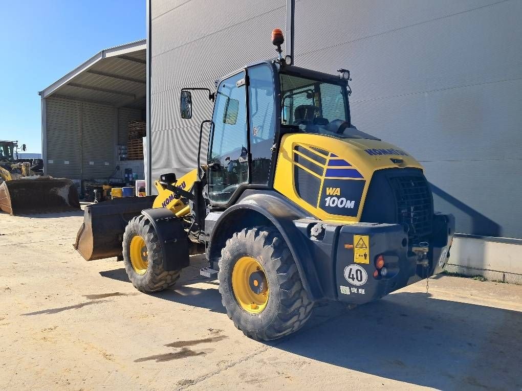 Radlader des Typs Komatsu WA100M-8, Gebrauchtmaschine in Overijse (Bild 10)
