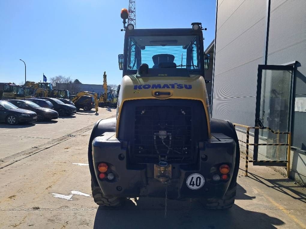 Radlader des Typs Komatsu WA100M-8, Gebrauchtmaschine in Overijse (Bild 11)