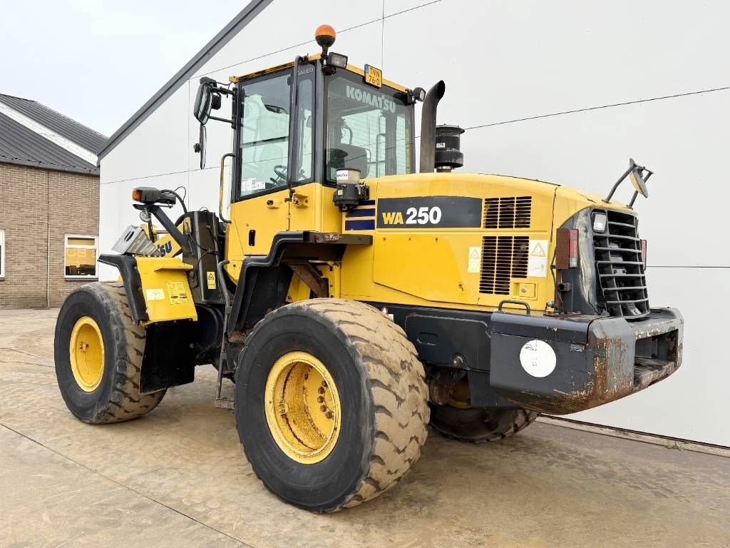 Radlader του τύπου Komatsu WA250-5 - Dutch Machine / 3rd Function, Gebrauchtmaschine σε Veldhoven (Φωτογραφία 3)