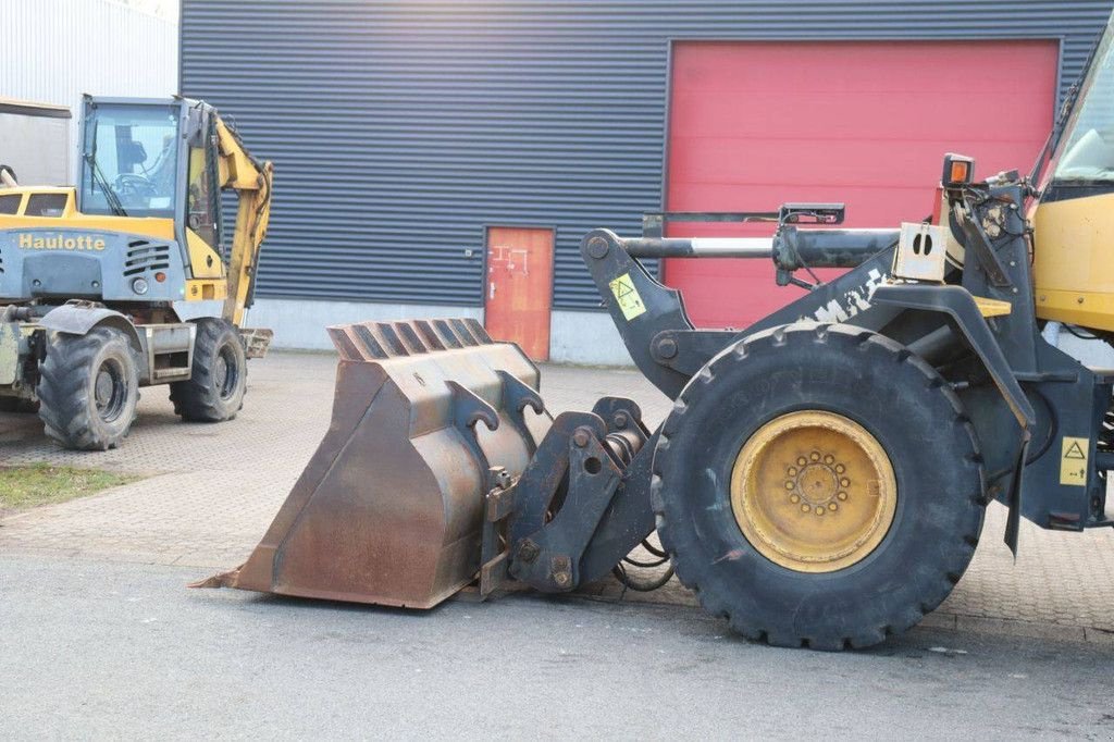 Radlader of the type Komatsu WA250PZ-5, Gebrauchtmaschine in Antwerpen (Picture 11)