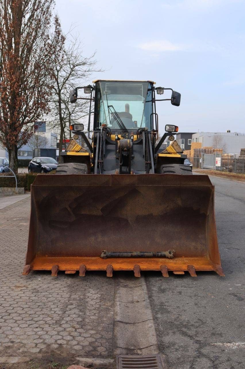 Radlader of the type Komatsu WA250PZ-5, Gebrauchtmaschine in Antwerpen (Picture 9)