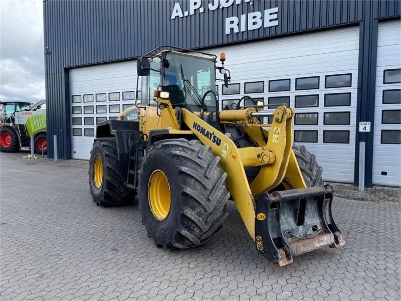 Radlader des Typs Komatsu WA320-5, Gebrauchtmaschine in Ribe (Bild 2)