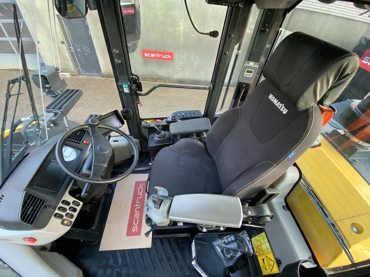 Radlader des Typs Komatsu WA320-8EO, Gebrauchtmaschine in Skive (Bild 3)