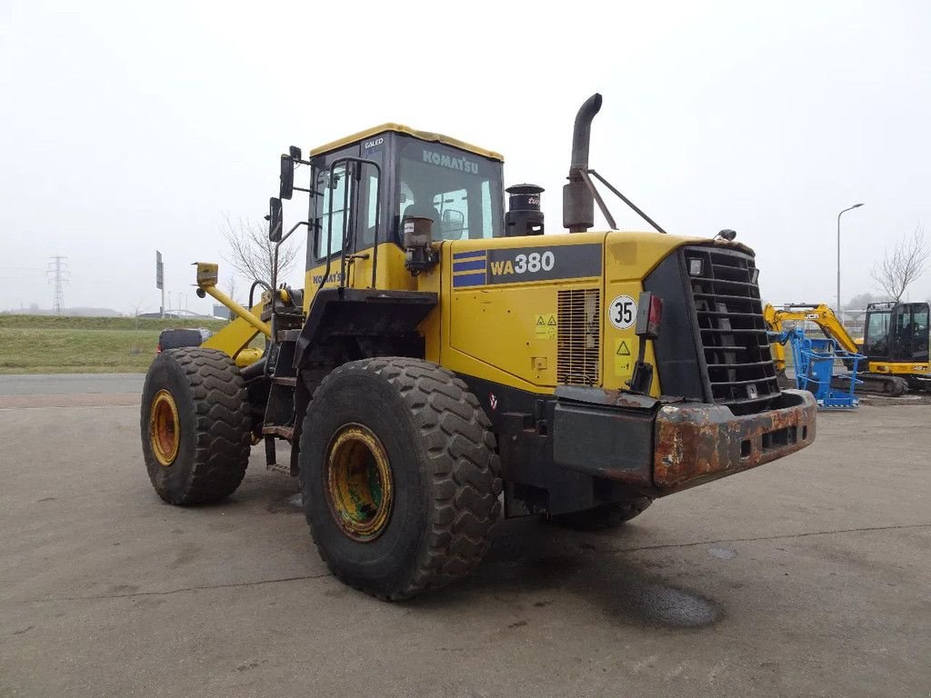 Radlader typu Komatsu WA380-5H, Gebrauchtmaschine v Zutphen (Obrázek 3)
