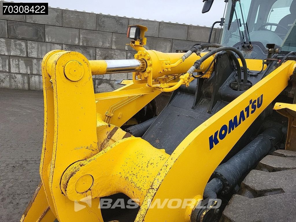 Radlader of the type Komatsu WA380 -6 WA380-6, Gebrauchtmaschine in Veghel (Picture 11)