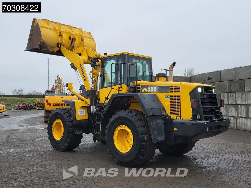 Radlader of the type Komatsu WA380 -6 WA380-6, Gebrauchtmaschine in Veghel (Picture 3)
