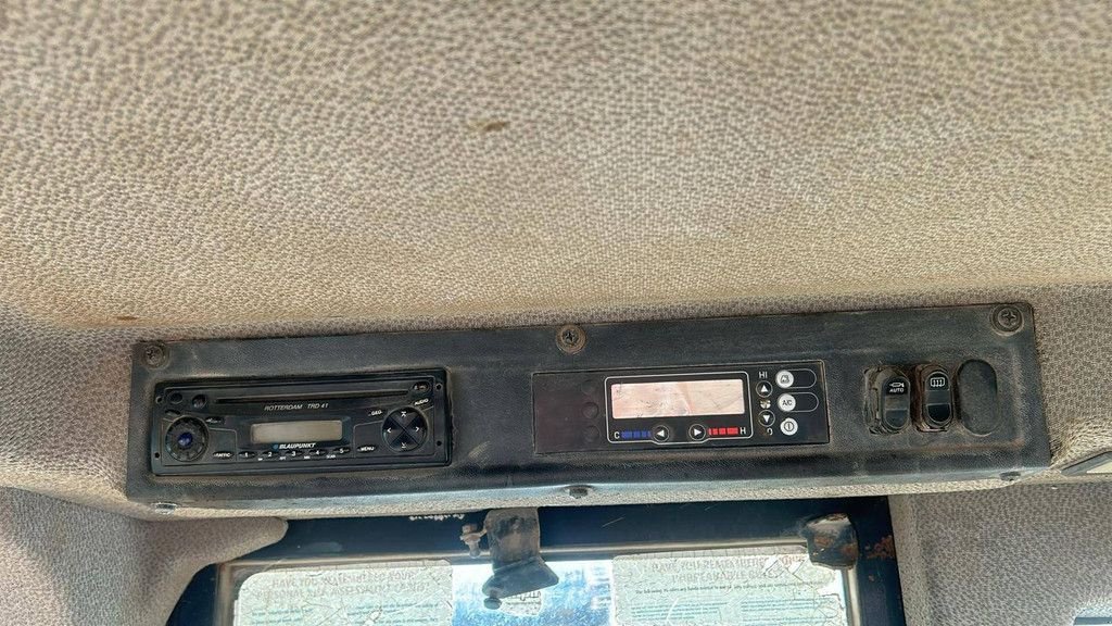 Radlader des Typs Komatsu WA380-6, Gebrauchtmaschine in Antwerpen (Bild 11)