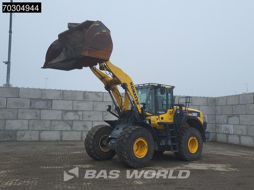 Radlader tipa Komatsu WA380 -8E0 QUICK COUPLER, Gebrauchtmaschine u Veghel (Slika 2)