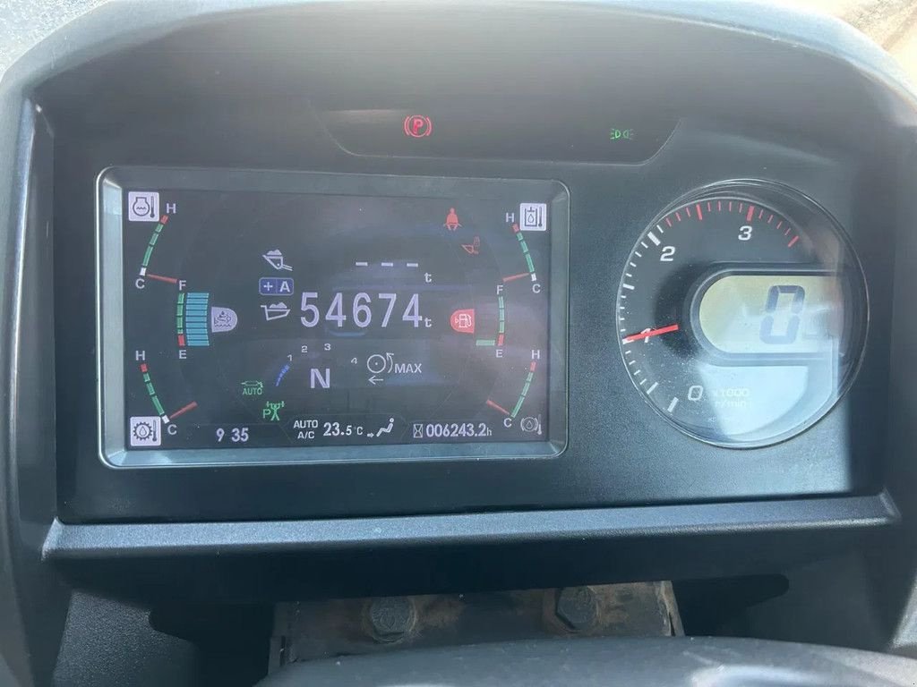 Radlader typu Komatsu WA475-10, Gebrauchtmaschine v Barneveld (Obrázek 11)