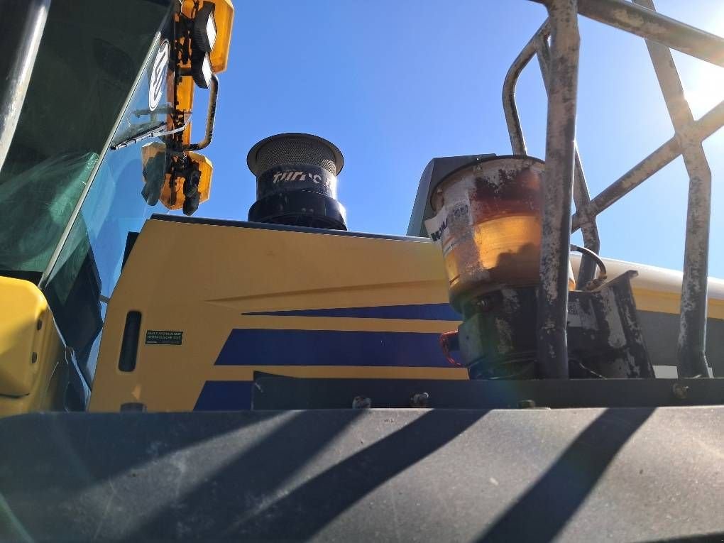 Radlader des Typs Komatsu WA475-10E0, Gebrauchtmaschine in Overijse (Bild 11)