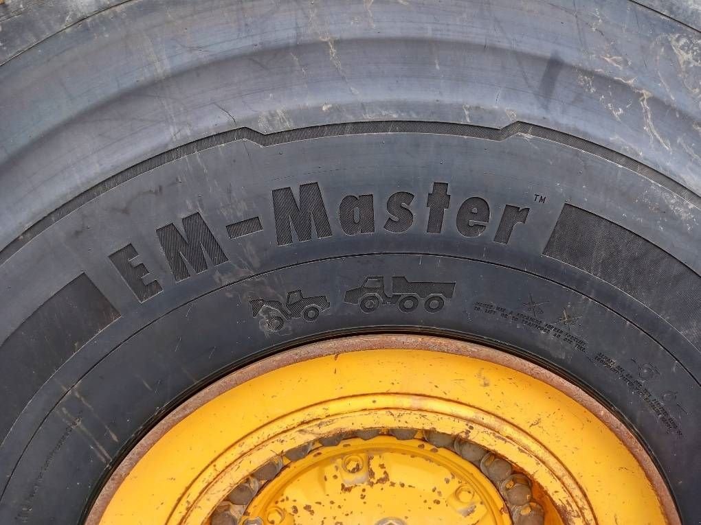 Radlader des Typs Komatsu WA500-7, Gebrauchtmaschine in Overijse (Bild 10)