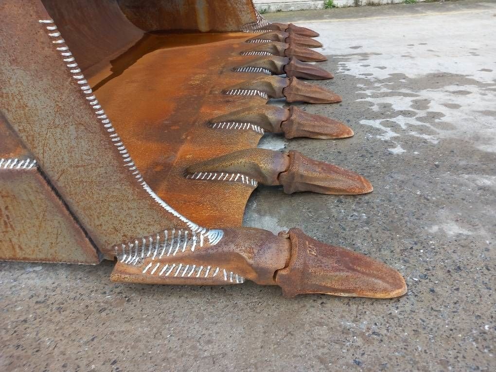 Radlader des Typs Komatsu WA500-7, Gebrauchtmaschine in Overijse (Bild 4)