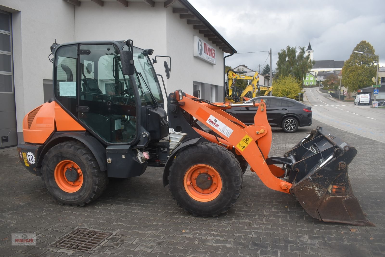 Radlader of the type Komatsu WA70-7, Gebrauchtmaschine in Putzleinsdorf (Picture 2)