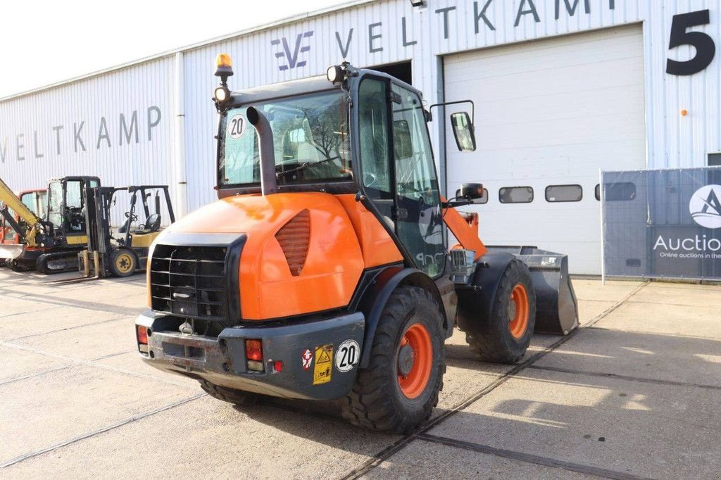 Radlader Türe ait Komatsu WA70-7, Gebrauchtmaschine içinde Antwerpen (resim 7)